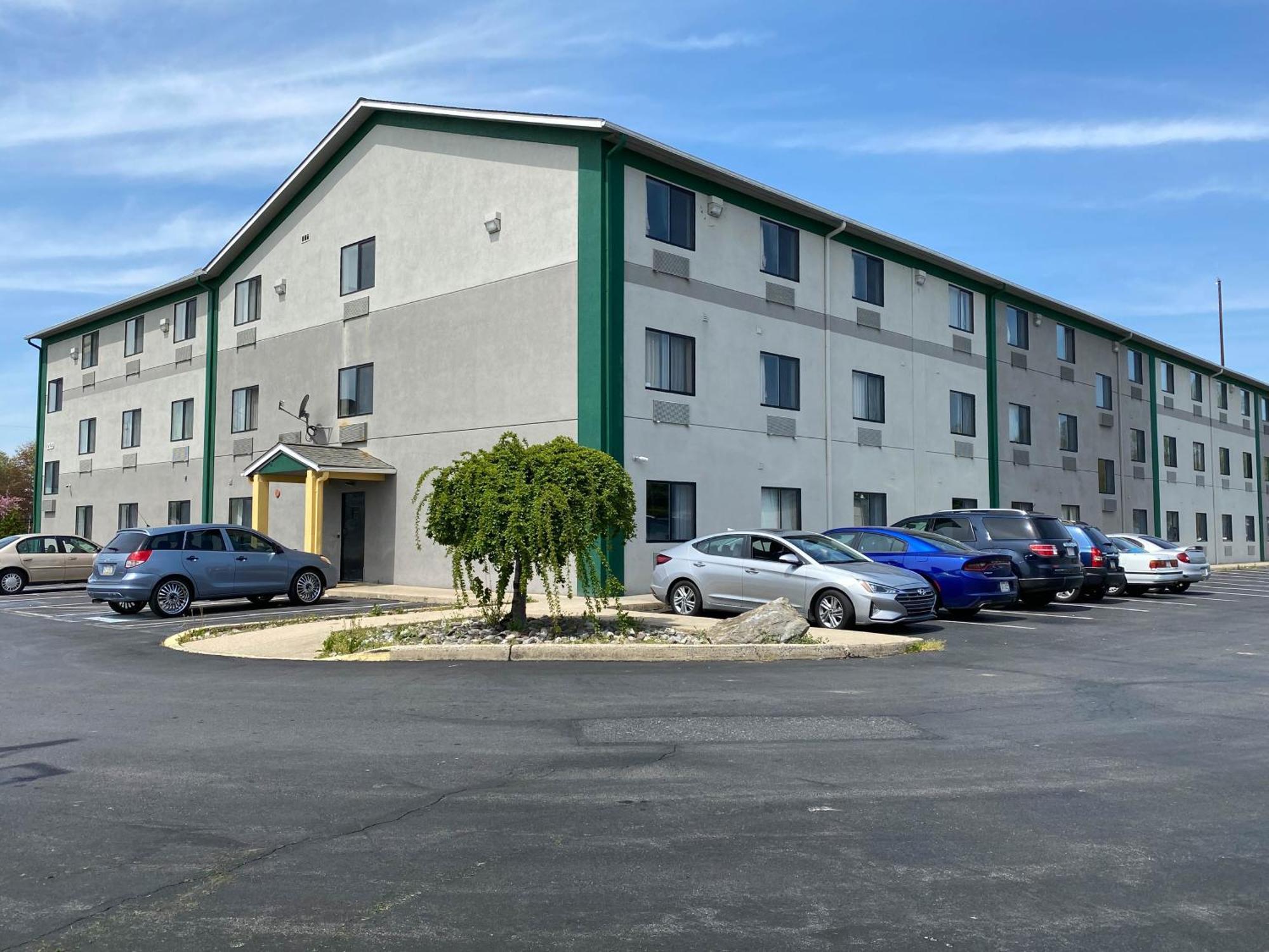 Motel 6 Lancaster Fertility Bagian luar foto